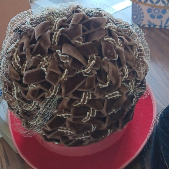 Vintage Union Made basketweave netting pillbox hat main image 3